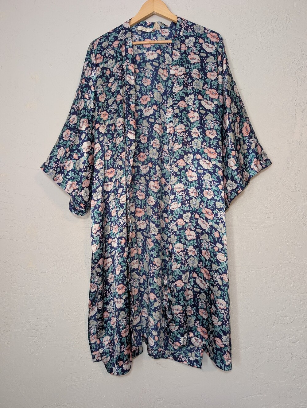 Vintage Victoria's Secret Gold Label Pink & Blue Floral Robe Dainty Whimsical
